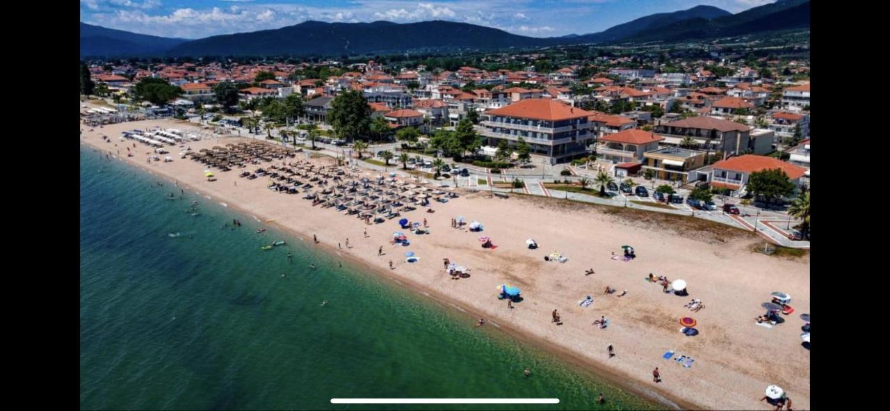 Villa Un bel posto Sea View Vrasná Esterno foto