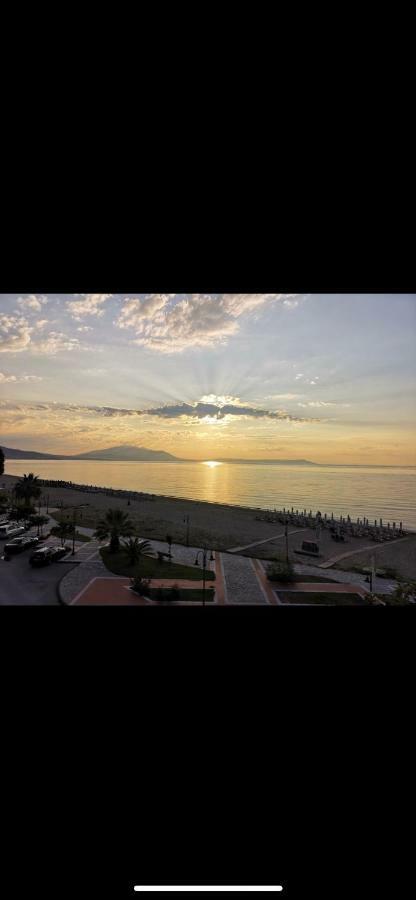 Villa Un bel posto Sea View Vrasná Esterno foto