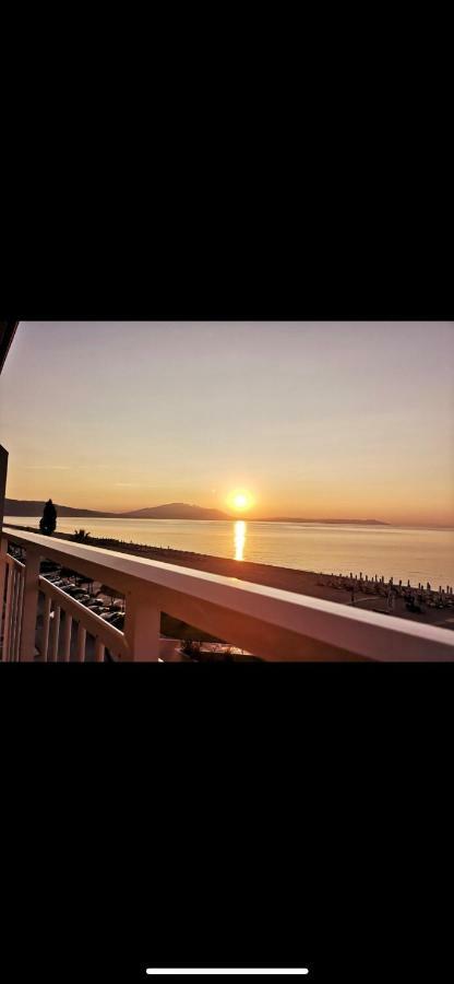 Villa Un bel posto Sea View Vrasná Esterno foto